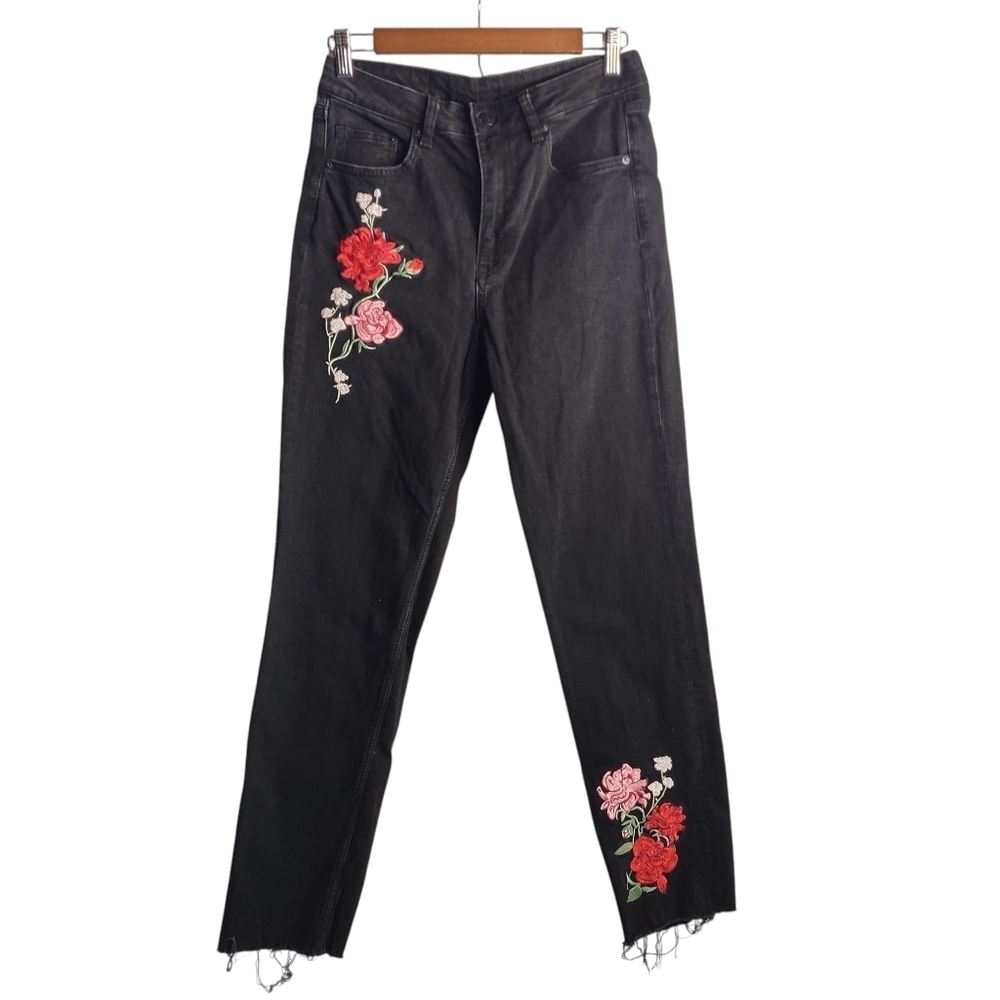 Divided H & M Women's Straight Leg Jeans Black Rose Embroidered Raw Hem Sz 8